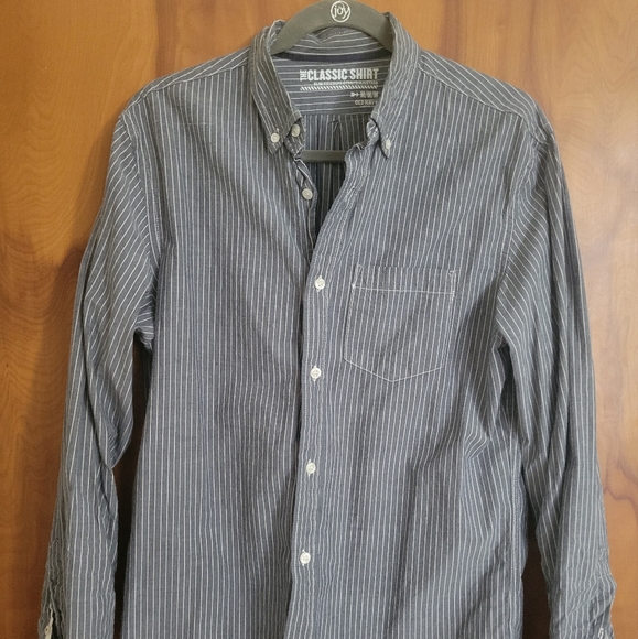 Mens Classic Button Down Shirt - Medium - Slim Fit - Picture 1 of 3